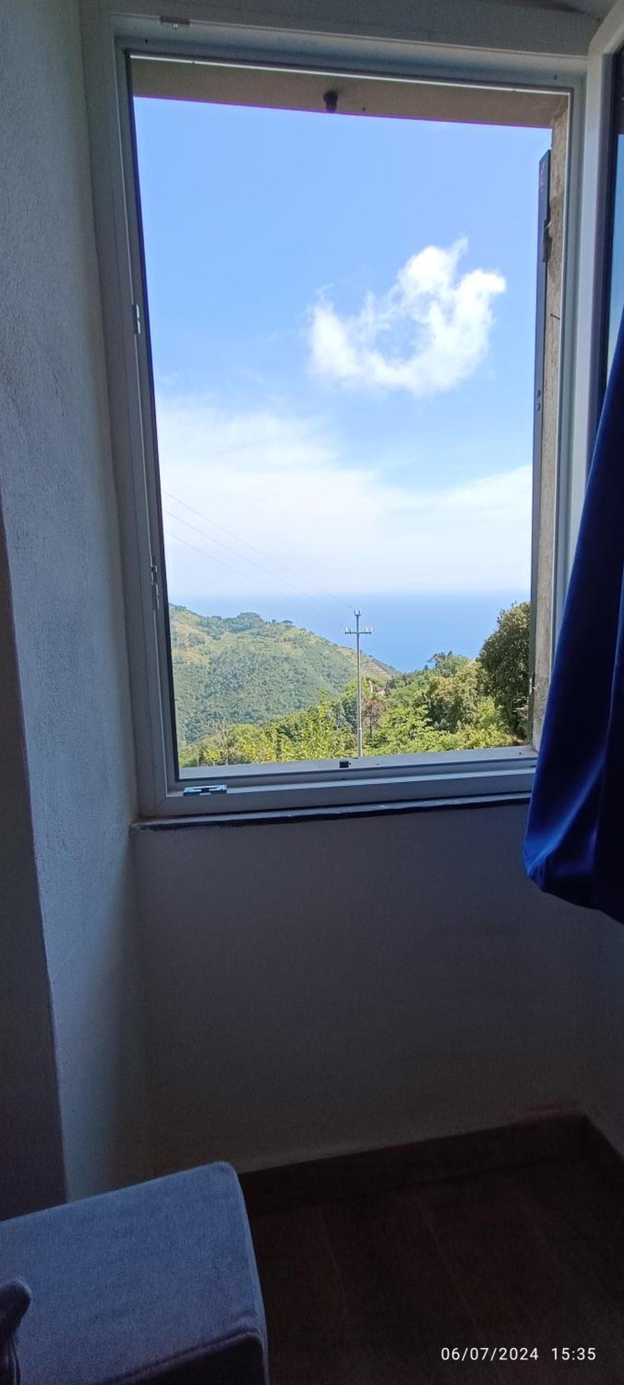 La Quiete Accesa Hotel Вернаца Стая снимка