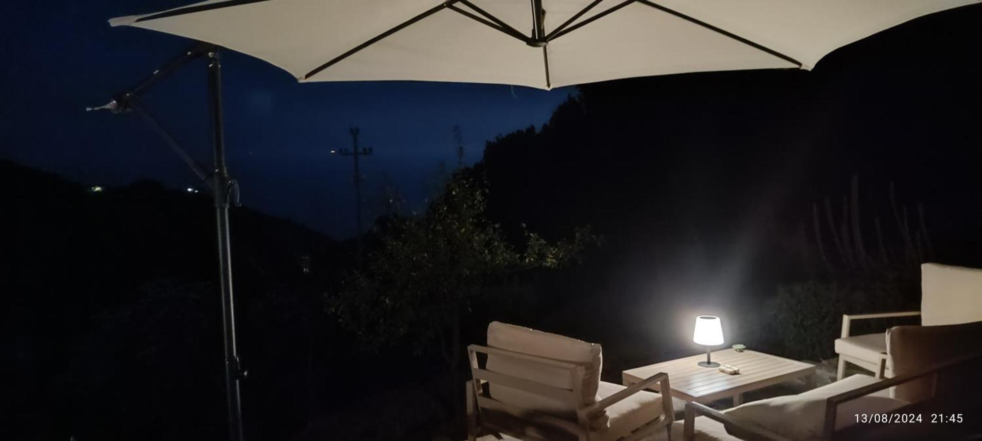 La Quiete Accesa Hotel Вернаца Екстериор снимка