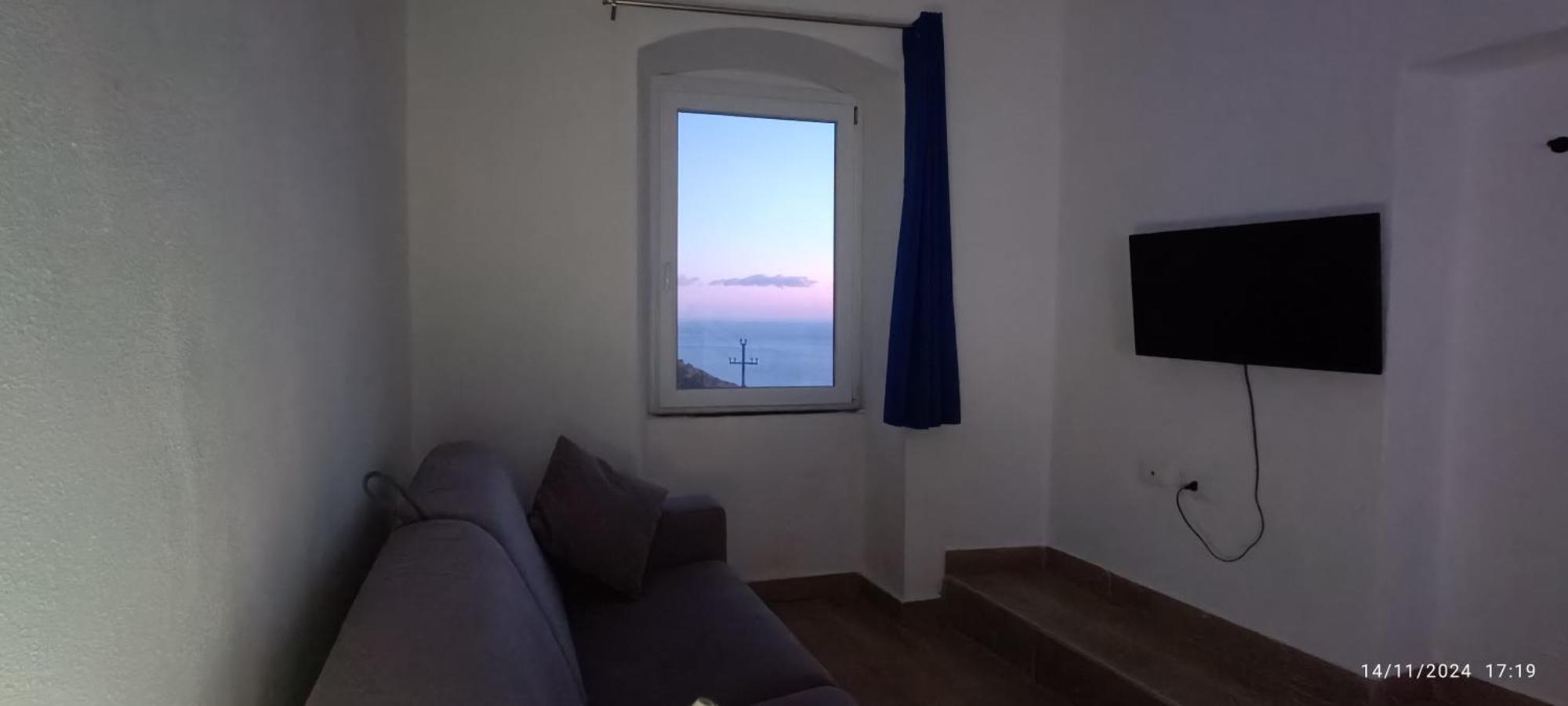 La Quiete Accesa Hotel Вернаца Екстериор снимка
