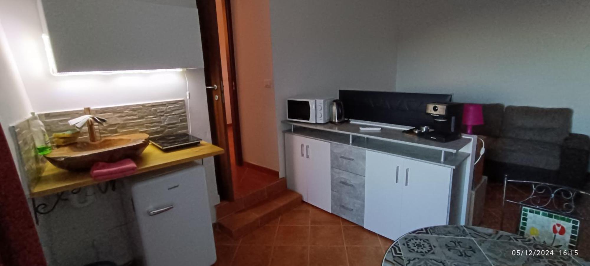 La Quiete Accesa Hotel Вернаца Стая снимка