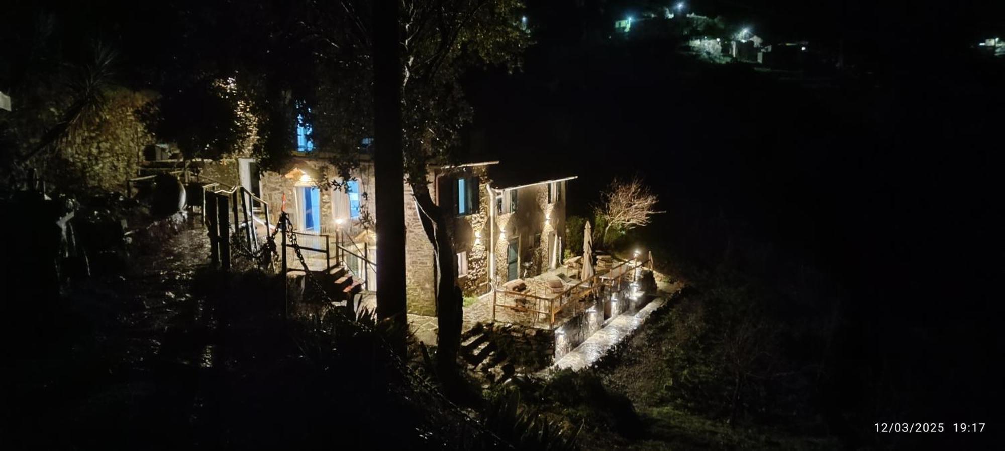 La Quiete Accesa Hotel Вернаца Екстериор снимка