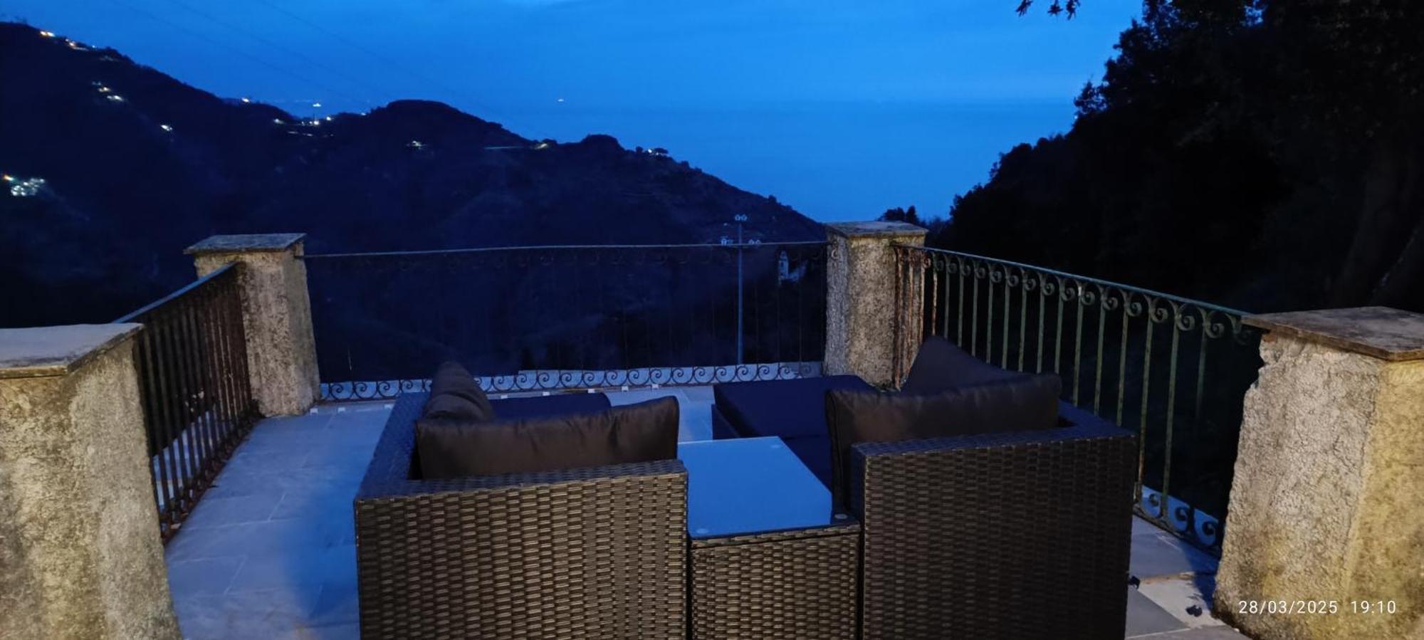 La Quiete Accesa Hotel Вернаца Екстериор снимка